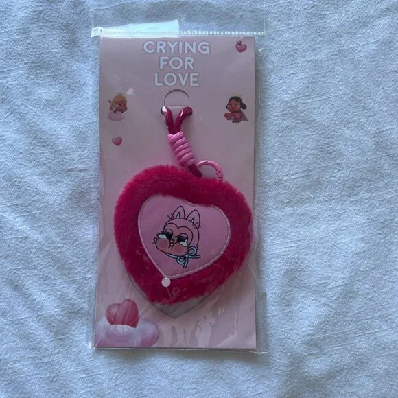 Pop Mart Crybaby Crying for Love Plush Mirror Pendant - Picture 2 of 7